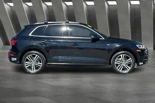 Audi Q5 2020 AWD e quattro Premium Plus 55 TFSI 4dr SUV