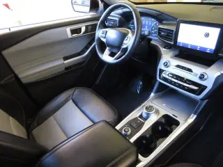 Ford Explorer 2023 AWD XLT 4dr SUV