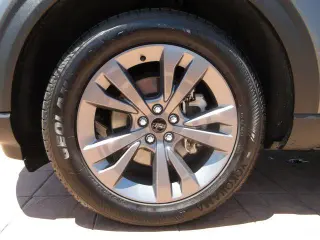 Ford Explorer 2023 AWD XLT 4dr SUV