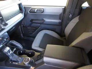 Ford Bronco 2022 4x4 Base 4dr SUV