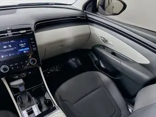 Hyundai TUCSON 2023 SE 4dr SUV