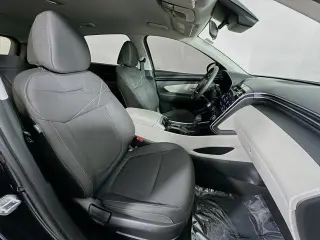 Hyundai TUCSON 2023 SE 4dr SUV