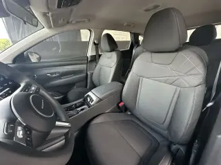 Hyundai TUCSON 2026 SE 4dr SUV