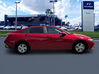 Hyundai ELANTRA 2025 SE 4dr Sedan