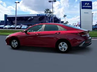 Hyundai ELANTRA 2025 SE 4dr Sedan