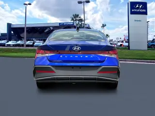 Hyundai ELANTRA 2025 SE 4dr Sedan