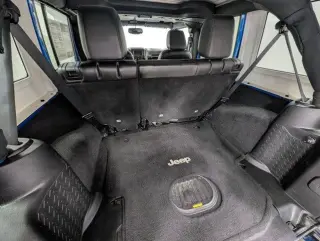 Jeep Wrangler Unlimited 2015 4x4 Sahara 4dr SUV