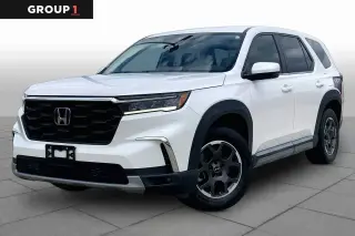 Honda Pilot 2023 EX-L 4dr SUV w/Rear Captain's Chairs