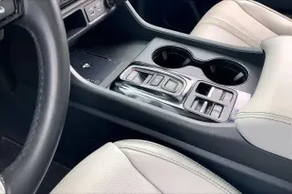 Honda Pilot 2023 EX-L 4dr SUV w/Rear Captain's Chairs