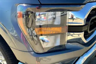 Ford F-150 2023 4x2 Platinum 4dr SuperCrew 6.5 ft. SB