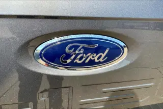 Ford F-150 2023 4x2 Platinum 4dr SuperCrew 6.5 ft. SB