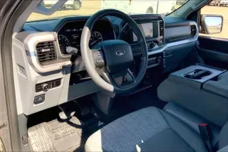 Ford F-150 2023 4x2 Platinum 4dr SuperCrew 6.5 ft. SB