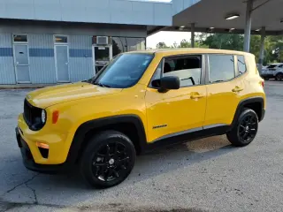 Jeep Renegade 2023 4x4 Latitude 4dr SUV