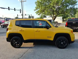 Jeep Renegade 2023 4x4 Latitude 4dr SUV