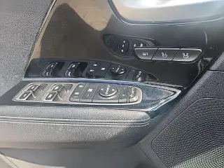 Kia Niro Plug-In Hybrid 2022 EX Premium 4dr Crossover