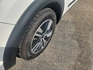 Kia Niro Plug-In Hybrid 2022 EX Premium 4dr Crossover