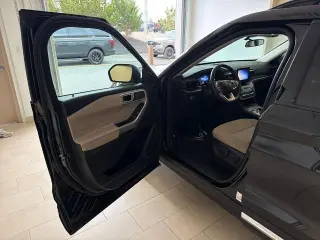 Ford Explorer 2023 AWD XLT 4dr SUV