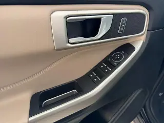 Ford Explorer 2023 AWD XLT 4dr SUV