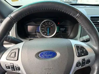 Ford Explorer 2014 XLT 4dr SUV