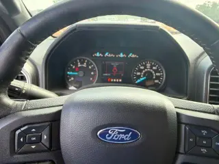 Ford F-150 2019 4x4 XL 4dr SuperCrew 5.5 ft. SB