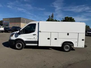 Ford Transit 2017 350 2dr 138 in. WB SRW Cutaway Chassis