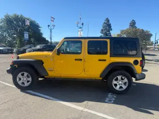 Jeep Wrangler Unlimited 2021 4x4 Sport 4dr SUV