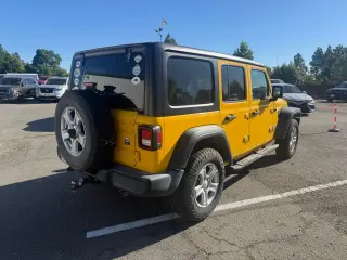 Jeep Wrangler Unlimited 2021 4x4 Sport 4dr SUV