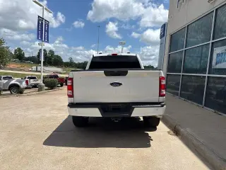 Ford F-150 2022 4x4 XL 4dr SuperCrew 5.5 ft. SB