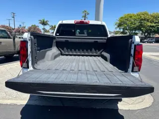 Chevrolet Colorado 2024 4x4 Trail Boss 4dr Crew Cab 5 ft. SB
