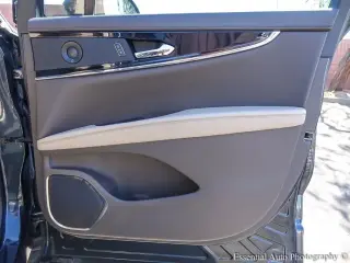 Lincoln Nautilus 2022 Reserve 4dr SUV