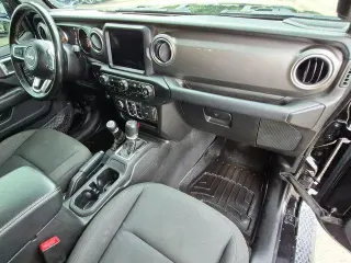 Jeep Wrangler Unlimited 2020 4x4 Sahara 4dr SUV