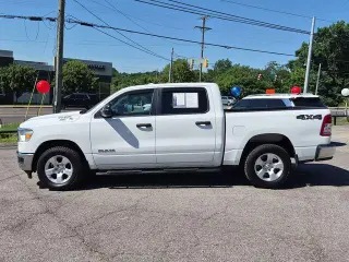 Ram 1500 2023 4x4 Big Horn 4dr Crew Cab 5.6 ft. SB Pickup