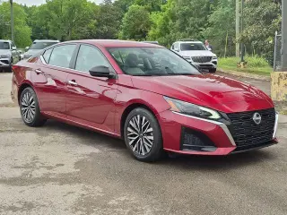 Nissan Altima 2025 2.5 SV 4dr Sedan