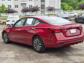 Nissan Altima 2025 2.5 SV 4dr Sedan