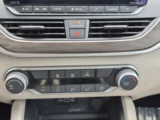 Nissan Altima 2025 2.5 SV 4dr Sedan