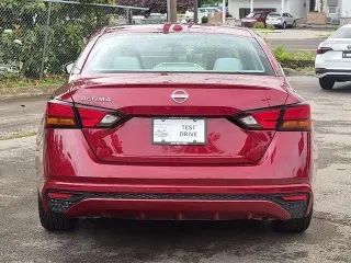 Nissan Altima 2025 2.5 SV 4dr Sedan