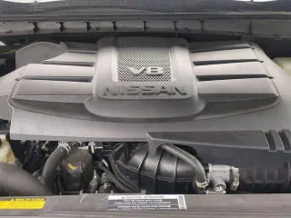 Nissan Titan 2023 4x4 SV 4dr Crew Cab 5.6 ft. SB