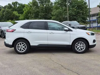 Ford Edge 2023 AWD SEL 4dr Crossover