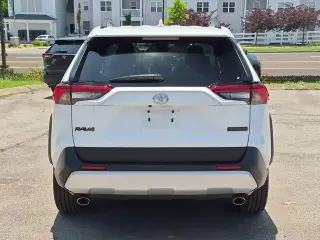Toyota RAV4 2024 AWD Adventure 4dr SUV