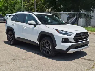Toyota RAV4 2024 AWD Adventure 4dr SUV