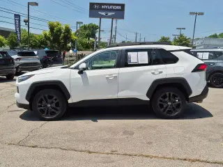 Toyota RAV4 2024 AWD Adventure 4dr SUV
