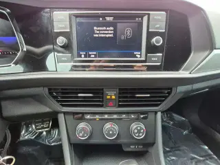 Volkswagen Jetta 2024 Sport 4dr Sedan 8A