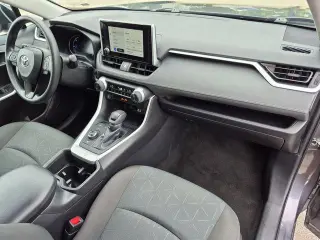 Toyota RAV4 Hybrid 2024 AWD XLE 4dr SUV