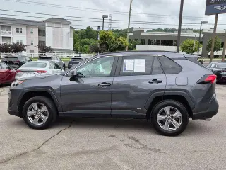Toyota RAV4 Hybrid 2024 AWD XLE 4dr SUV