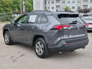 Toyota RAV4 Hybrid 2024 AWD XLE 4dr SUV