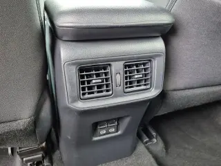 Toyota RAV4 Hybrid 2024 AWD XLE 4dr SUV