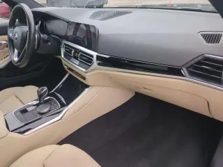 BMW 3 Series 2019 330i 4dr Sedan