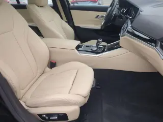 BMW 3 Series 2019 330i 4dr Sedan
