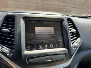 Jeep Cherokee 2016 4x4 Latitude 4dr SUV