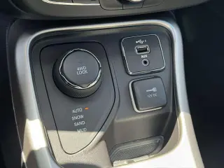 Jeep Compass 2019 4X4 High Altitude 4dr SUV